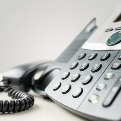 web-roehling-kommunikation-telefon.jpg